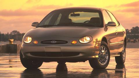 Ford Taurus (3G)