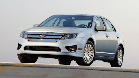 Ford Fusion Hybrid (1G)