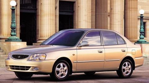 Hyundai Accent (2G)