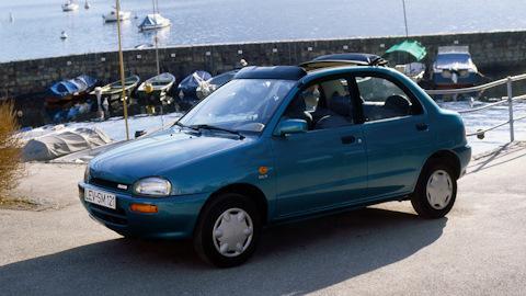Mazda 121 III