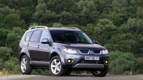 Mitsubishi Outlander XL