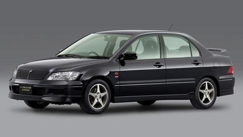 Mitsubishi Cedia