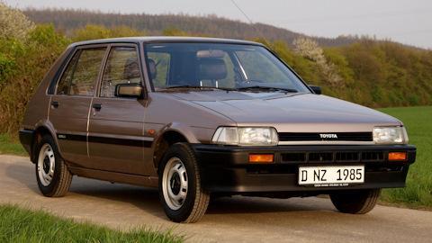 Toyota Corolla (80)