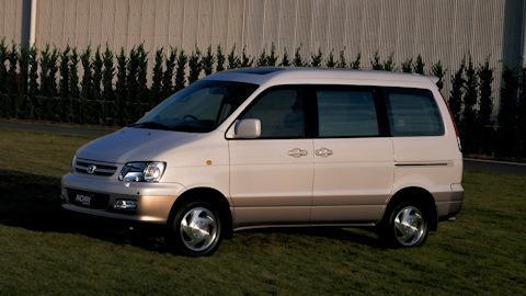 Toyota Town Ace Noah