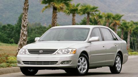 Toyota Avalon (2G)