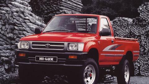 Toyota Hilux (5G)
