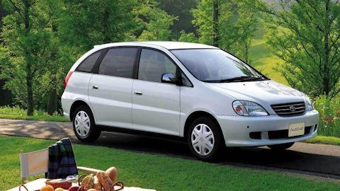Toyota Nadia