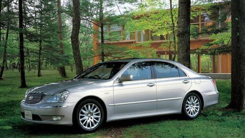Toyota Crown Majesta (S180)