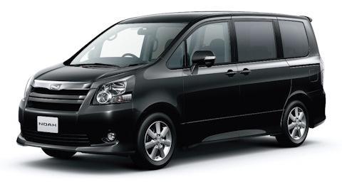 Toyota Noah (2G)