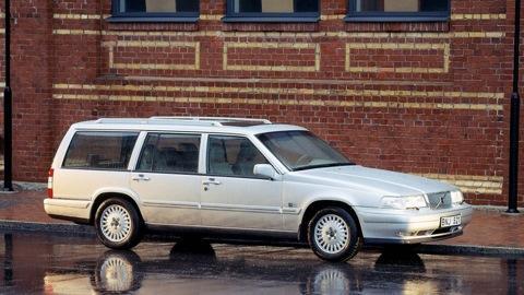 Volvo V90 (1G)