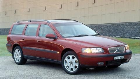 Volvo V70 II