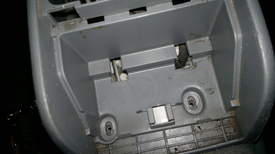 Как подтянуть тросы ручника (практическое пособие перед процедурой) image #2