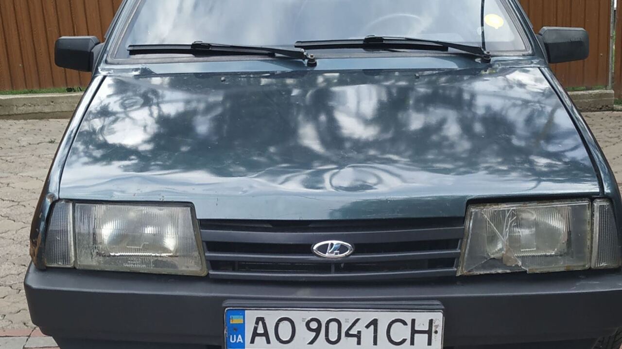 LADA 21099 image #2