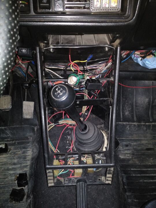 №25. Замена центральной консоли + переобувка image #1