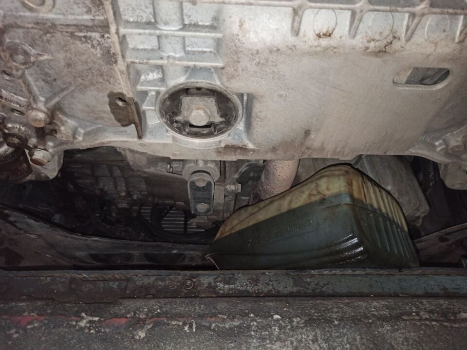 ТО-1: масло/фильтр/свечи image #1