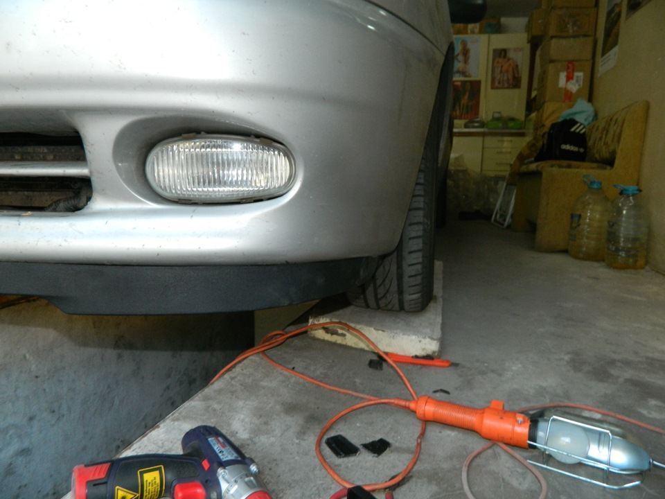 Губа переднего бампера. image #2