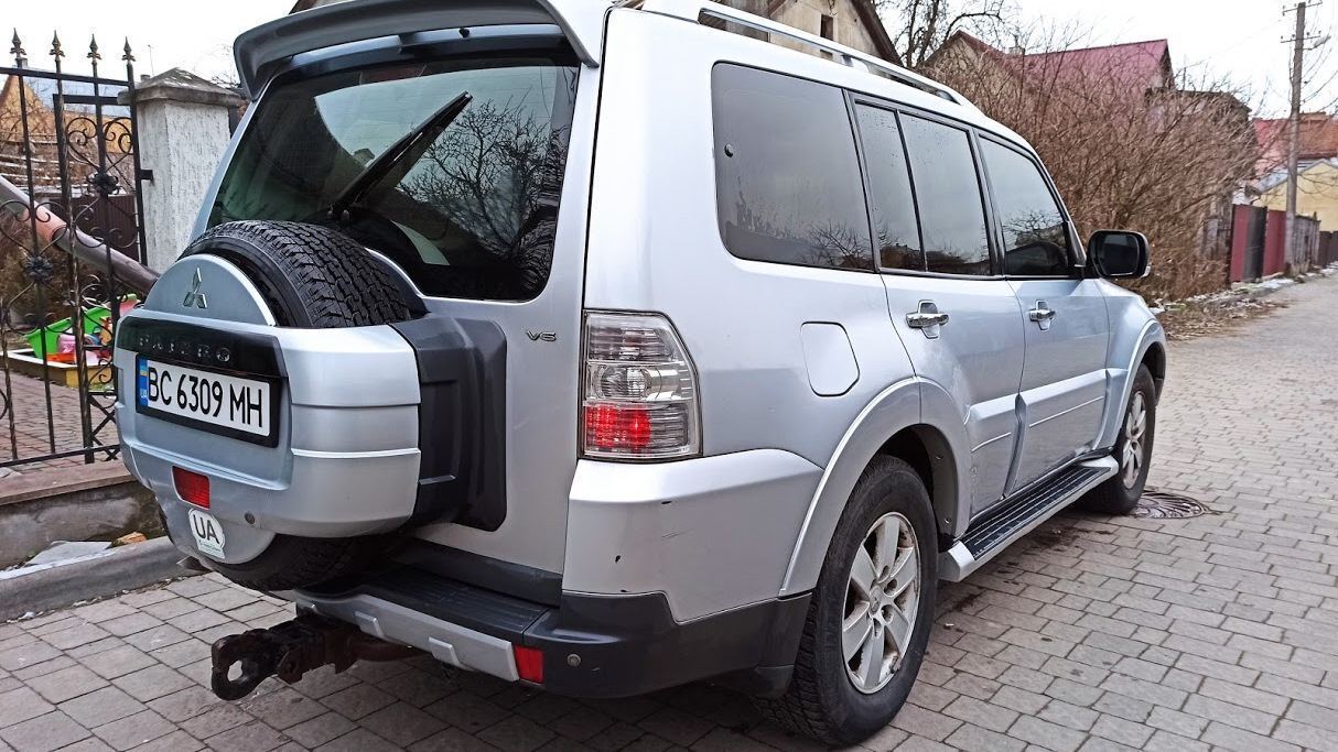 Mitsubishi Pajero image #1