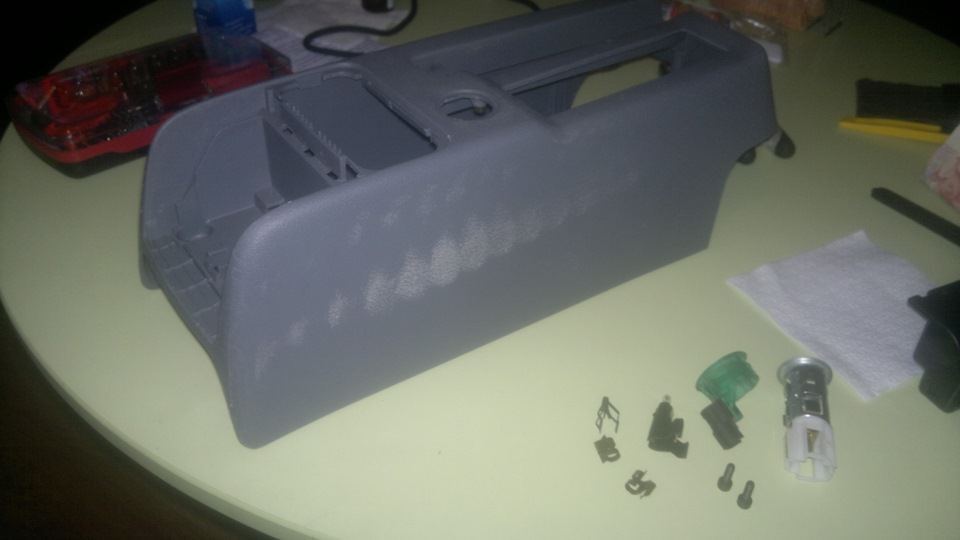 Пластик центральной консоли в алькантару image #1