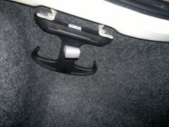 Крепление для сумок в багажном отделении