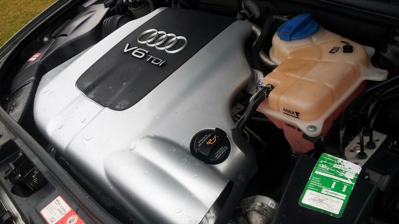 Audi A6 Avant 2.5 TDI S-line image #4