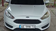 Ford Focus III Sedan image #1