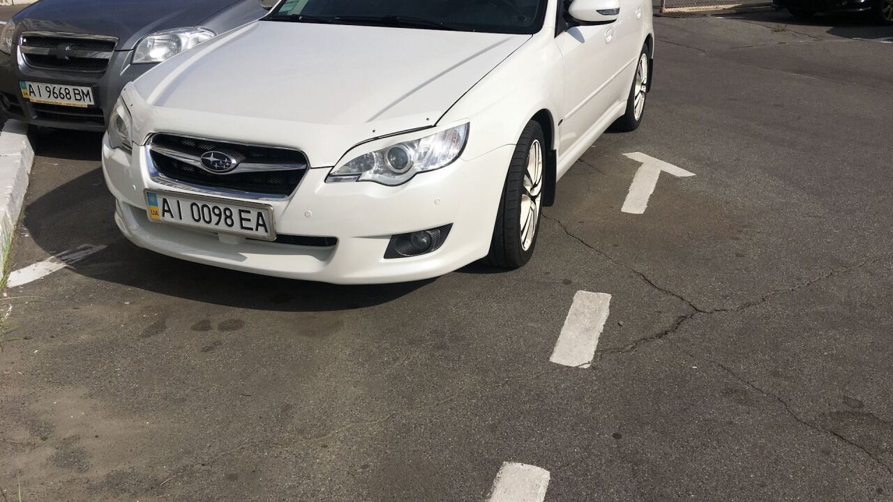 Subaru Legacy Белая ЛИСИЧКА image #3