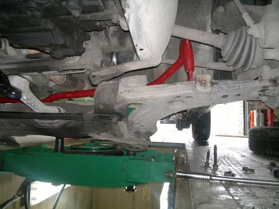 Мегавизит на СТО: стабилизатор перед, тормоза, стекло, мелочи image #3