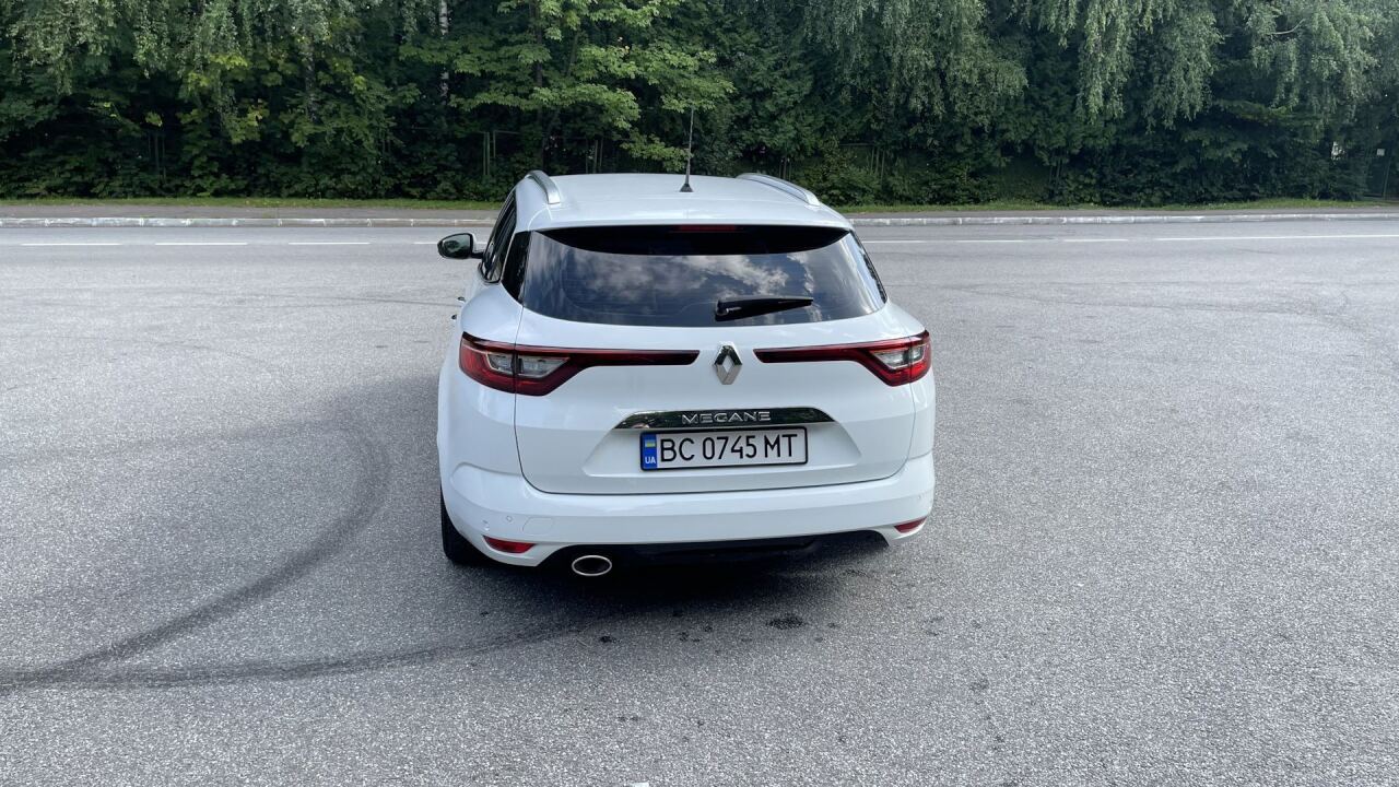 Renault Megane Intense image #4