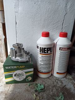 Опять траты, да что ж такое. Замена помпы.