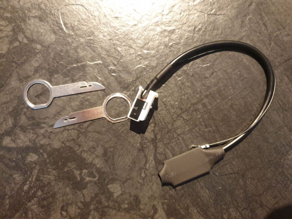 №4. Установка Bluetooth модуля в разьем AUX BNS 5.0 image #2