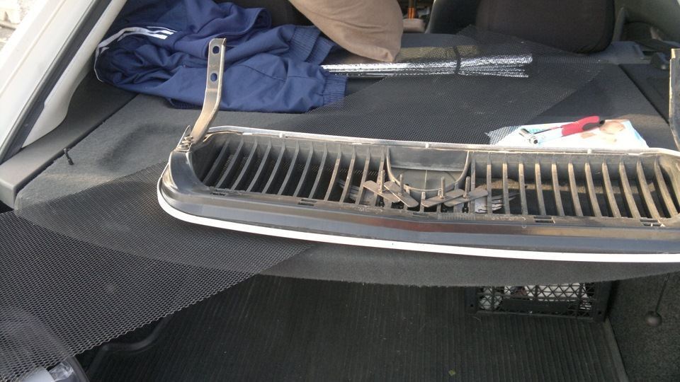 Оплетка руля и сетка в решетку радиатора image #2