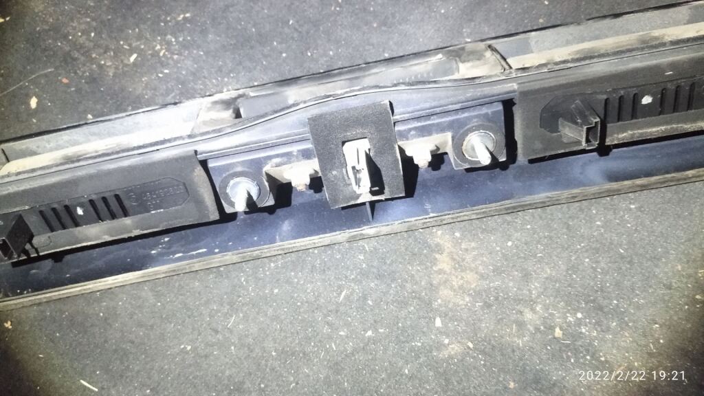 Кнопка задней двери image #2