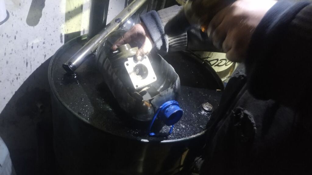 Не тягне авто... |Kyron 2.0 XDi 4x4|Чистка клапана ЕГР, датчика ДМВП та датчика абсолютного тиску| image #3