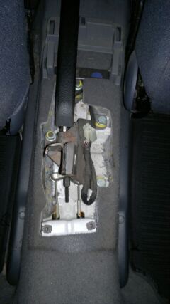 Как подтянуть тросы ручника (практическое пособие перед процедурой) image #4