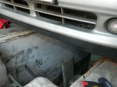 Губа переднего бампера. image #3