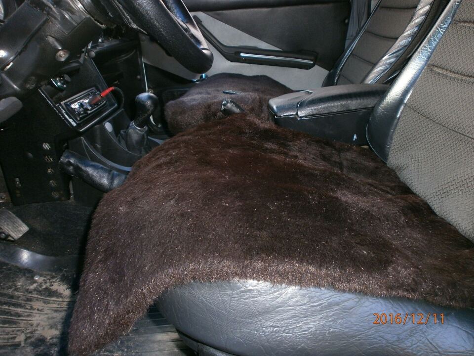 79.Полунакидки на сиденье, Winter Kolhoz Edition image #2