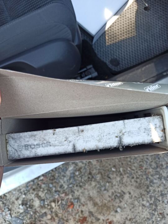 /РАСХОДНИКИ/ Замена салонного фильтра image #2