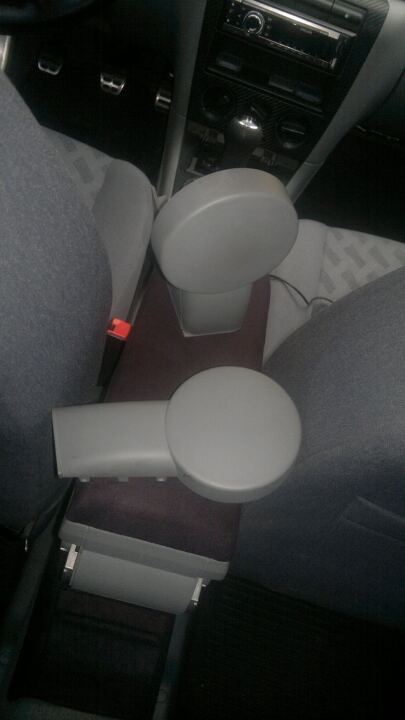 Пластик центральной консоли в алькантару image #1