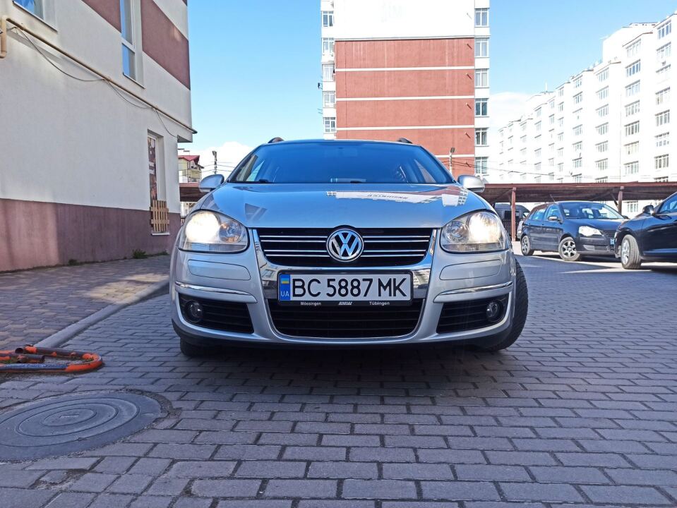 Замена лампочек, или как я обнаружил у себя адаптивную фару. image #5