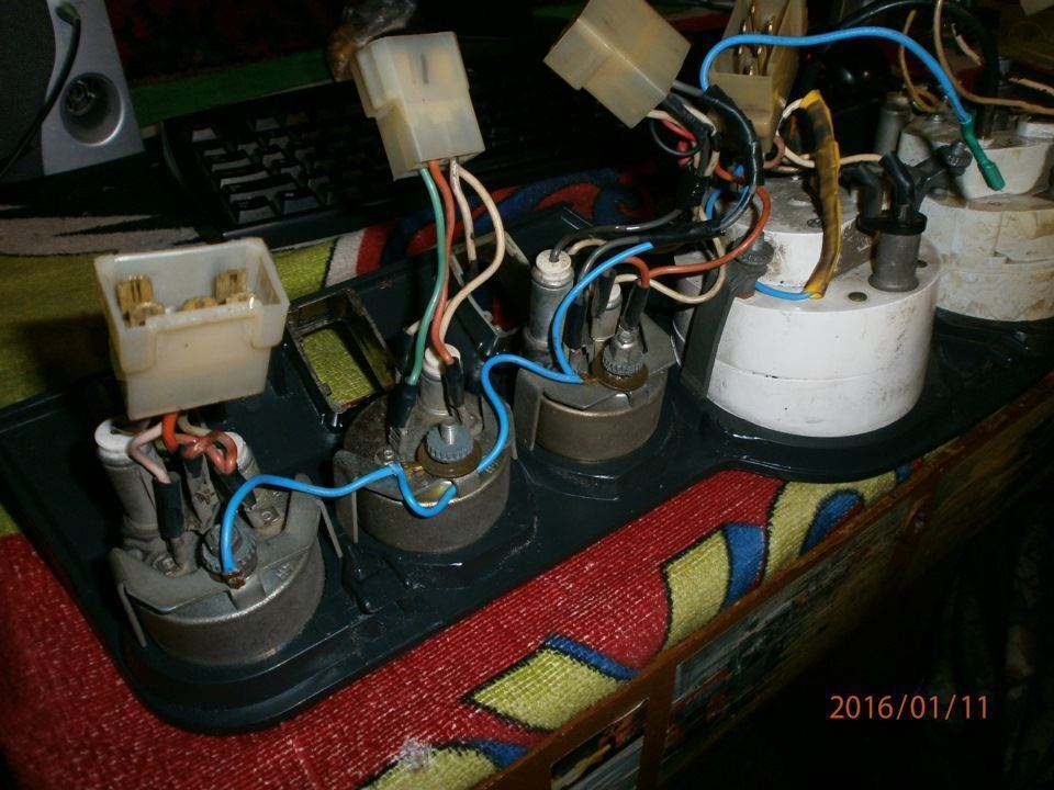 54.Новая подсветка приборов, и ремонт часов VST image #1