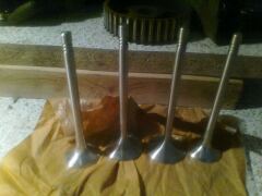 Поехали к кардиохирургу.