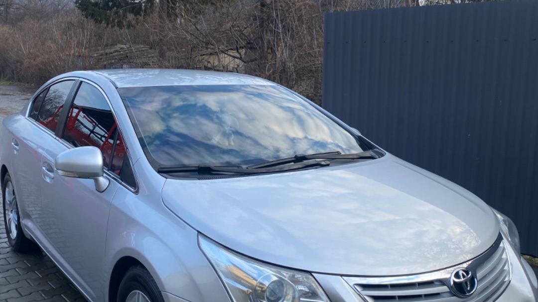 Toyota Avensis III image #1