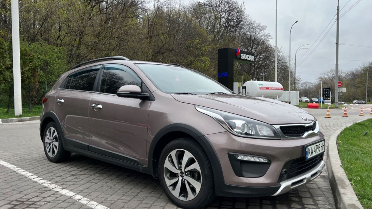 KIA Rio X-Line image #4