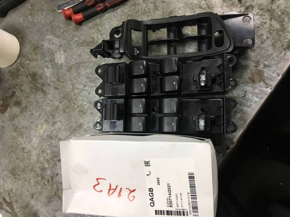 Блок управления стеклоподйомником image #2