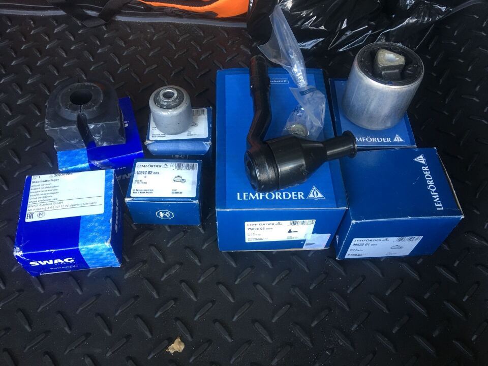 Замена наконечника рулевого и сайлетблоков передних рычагов image #1