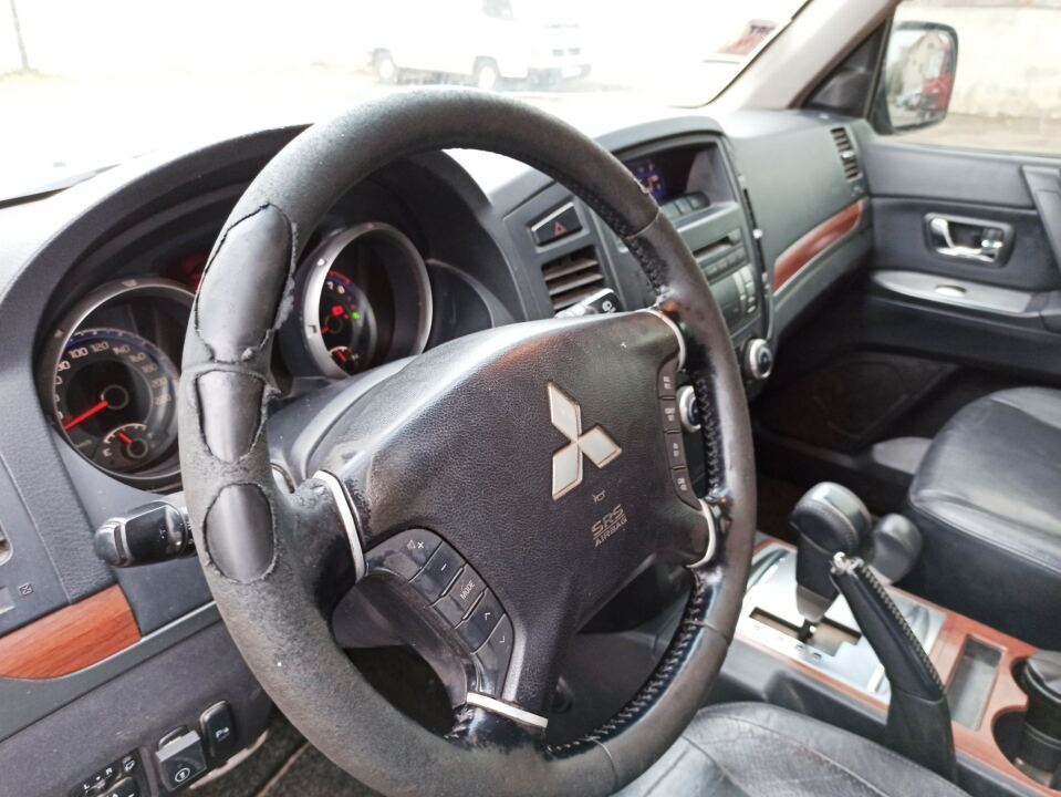 Самостоятельная перетяжка руля image #1