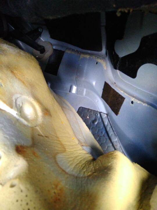 №21. Неприятный запах в салоне image #2