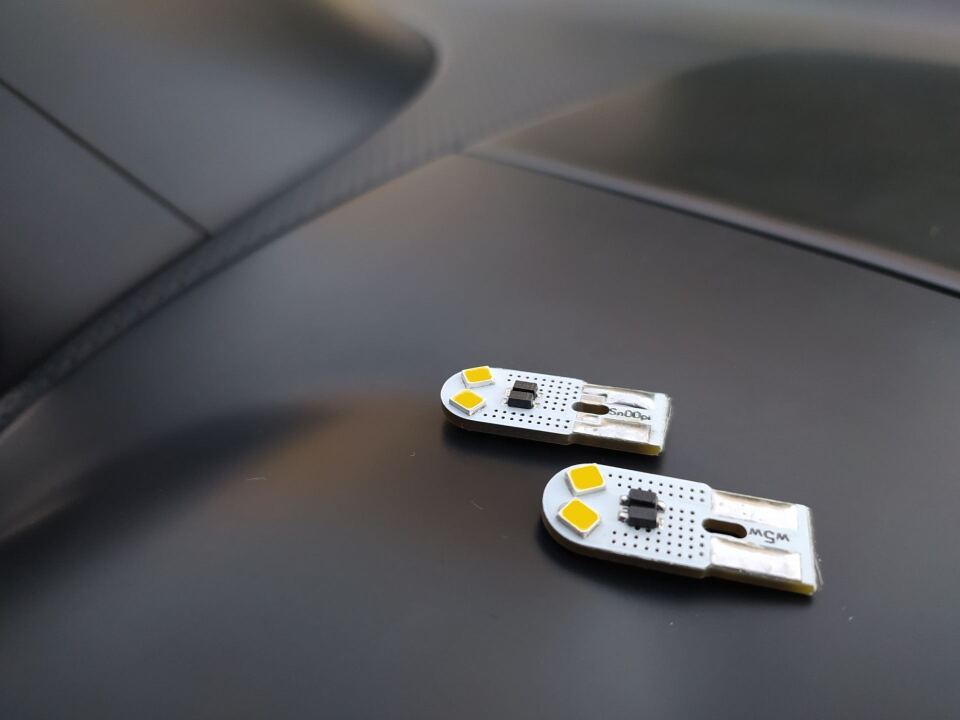 Замена ламп габаритов передних фар image #5