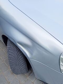 Первое ДТП: жена без прав мальоха ушатала маю машинку