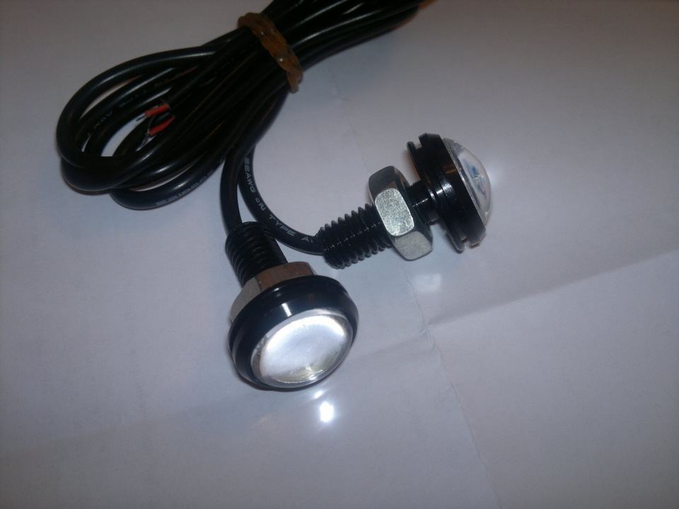 Ништяки — ништяки (эмбема от Ситиго задняя, бандана с логотипом Шкода) + светодиоды в бампер image #1